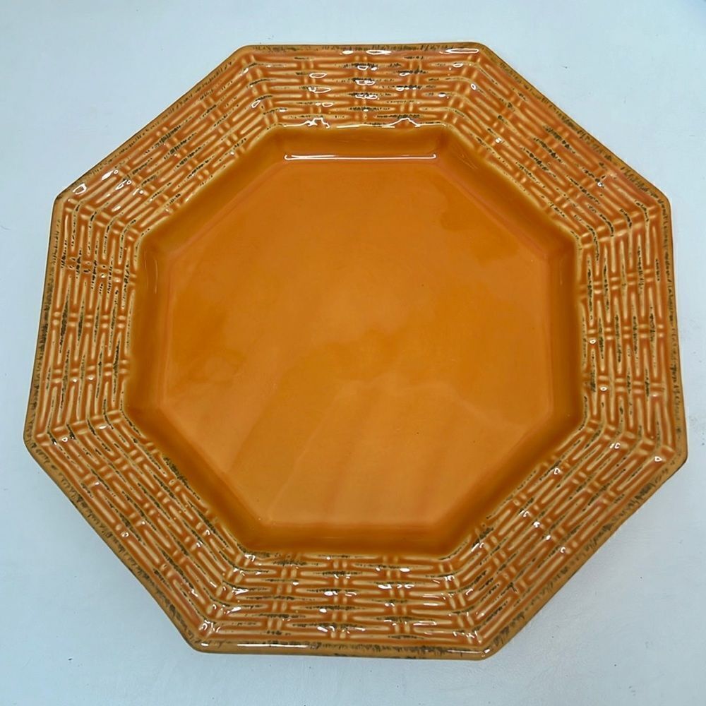 Mariposa Plate 11 1/2 Inches Alabaster Art Orange Gray Textured Edges Octagonal